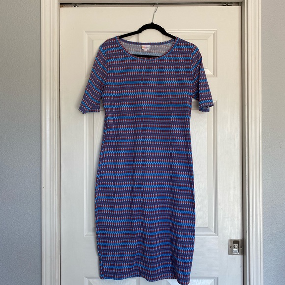 LuLaRoe Julia L - Picture 1 of 2